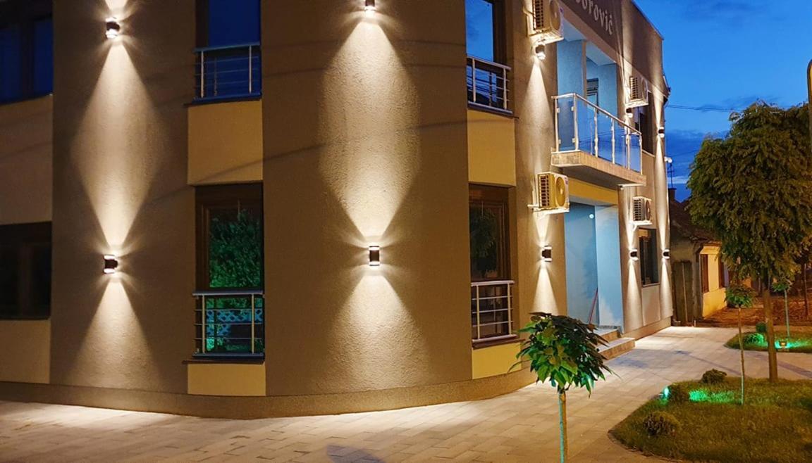 Vila Todorovic Bela Crkva  Ngoại thất bức ảnh